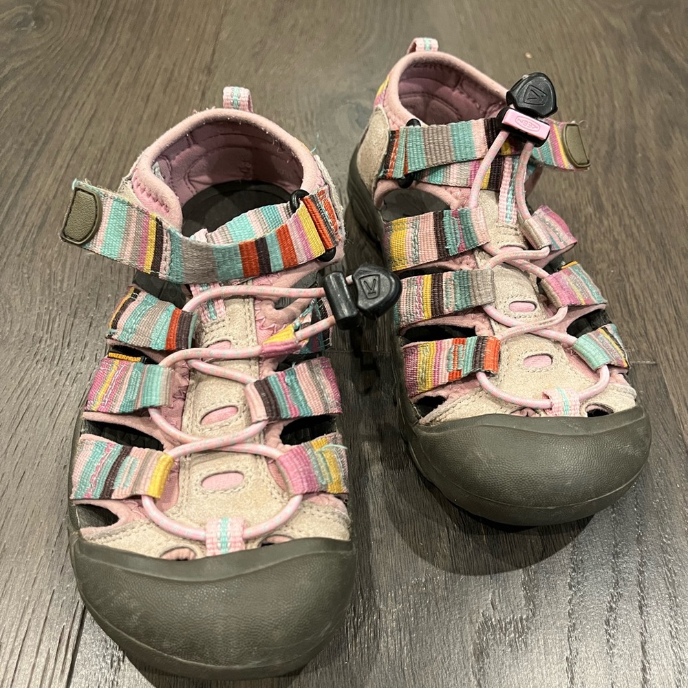 Keen Kids Sandals Size 2
